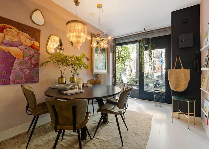 Apartamento Canal House Egelantiersgracht With Private Garden Amesterdão