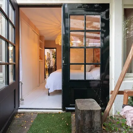 Daire Canal House Egelantiersgracht With Private Garden Amsterdam